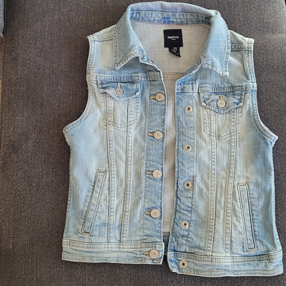 GAPkids Denim Jean Vest size XXL (13yrs)